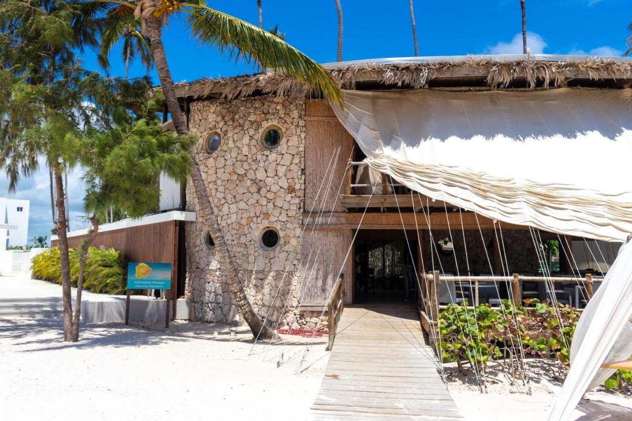 Family Getaway Apartment - Right On The Beach Punta Cana Exterior foto