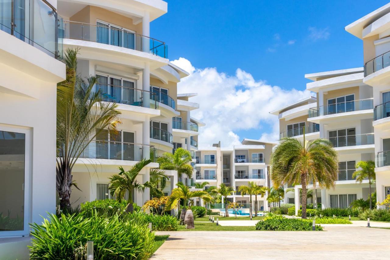 Family Getaway Apartment - Right On The Beach Punta Cana Exterior foto